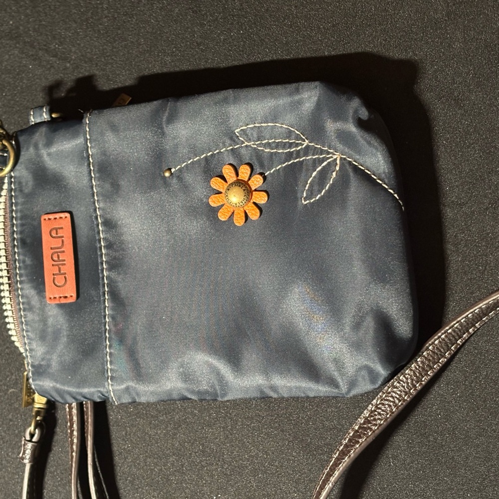 CHALA Navy Blue Sunflower & Bee RFID Cellphone Crossbody Purse Adj Strap - Picture 5 of 7